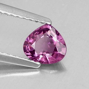 Spinello naturale viola da 0,68 ct, taglio a pera, VVS
