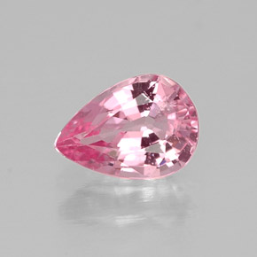 Spinello naturale rosa da 0,68 ct, taglio a pera, VS-SI