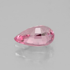 Spinello naturale rosa da 0,68 ct, taglio a pera, VS-SI