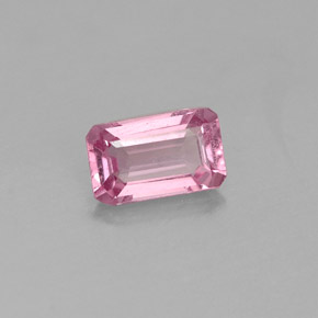 Spinello naturale rosa da 0,46 ct, taglio smeraldo, VS