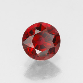 Spinello naturale rosso da 0,68 ct, taglio rotondo, VS