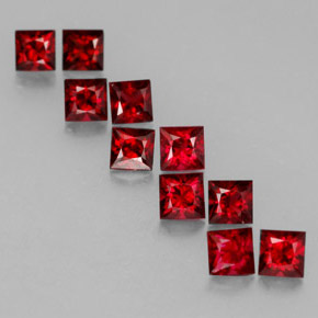 Spinello naturale rosso da  ct, quadrato, VVS-VS