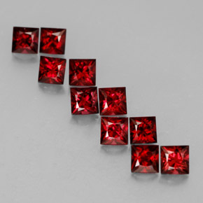 Spinello naturale rosso da  ct, quadrato, VVS-VS