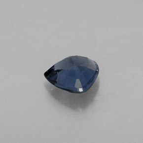 Spinello naturale blu da 0,54 ct, trillion, VS