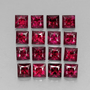 Spinello naturale rosso da  ct, quadrato, VVS-VS