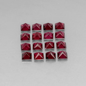 Spinello naturale rosso da  ct, quadrato, VVS-VS