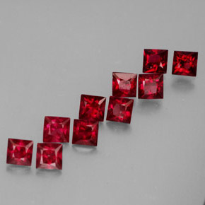 Spinello naturale rosso da  ct, quadrato, VVS-VS