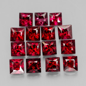 Spinello naturale rosso da  ct, quadrato, VVS-VS