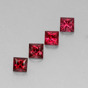 Spinello naturale rosso da  ct, quadrato, VVS-VS