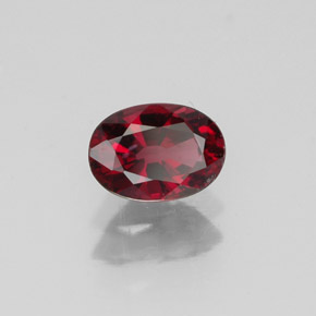 Spinello naturale rosso da 0,80 ct, taglio ovale, VS