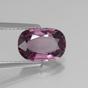Spinello naturale viola da 2,01 ct, taglio a cuscino, VVS-VS