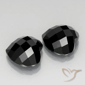 Gemme di Spinello Nero naturale da 13.98 ct, Cuore, Opaco