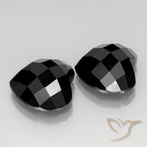 Gemme di Spinello Nero naturale da 12.97 ct, Cuore, Opaco