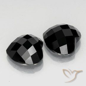 Gemme di Spinello Nero naturale da 14.04 ct, Cuore, Opaco