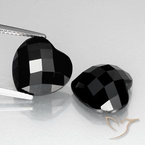 13.48ctw Naturale Nero Spinello, Cuore, Opaco