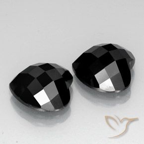 Gemme di Spinello Nero naturale da 13.48 ct, Cuore, Opaco