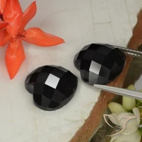 Gemme di Spinello Nero naturale da 14.66 ct, Cuore, Opaco