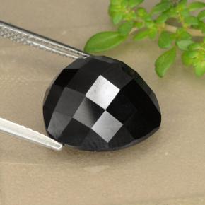 Spinello naturale nero da 11,03 ct, trillion, opaco
