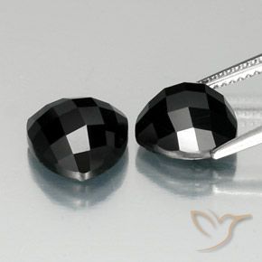 Gemme di Spinello Nero naturale da 8.89 ct, Taglio trillion, Opaco