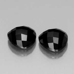 Gemme di Spinello Nero naturale da 7.94 ct, Taglio trillion, Opaco