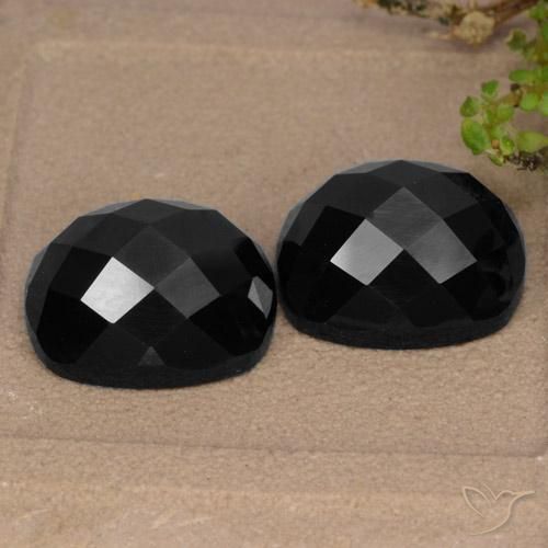 Gemme di Spinello Nero naturale da 15.19 ct, Cuscino, Opaco