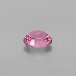Spinello naturale rosa da 0,84 ct, taglio ovale, VS-SI