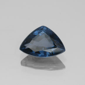 Spinello naturale blu da 1,39 ct, trillion, VVS-VS