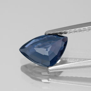Spinello naturale blu da 1,39 ct, trillion, VVS-VS