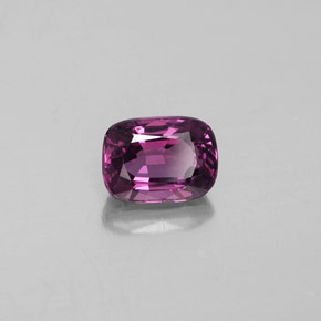 Spinello naturale viola da 1,16 ct, taglio a cuscino, VS