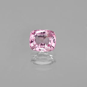 Spinello naturale rosa da 0,73 ct, taglio a cuscino, VS-SI