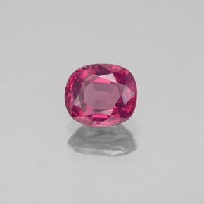 Spinello naturale rosso da 1,15 ct, taglio ovale, VS