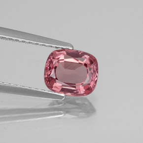 Spinello naturale rosso da 1,19 ct, taglio a cuscino, VS