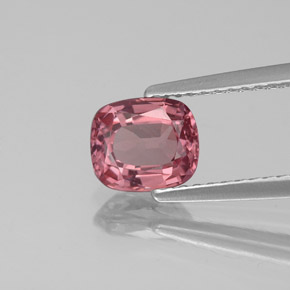 Spinello naturale rosso da 1,19 ct, taglio a cuscino, VS