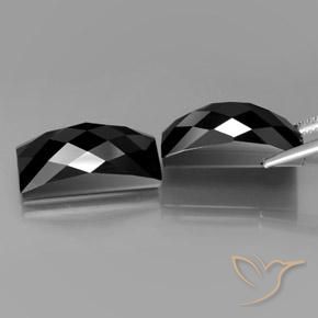 Gemme di Spinello Nero naturale da 24.87 ct, Taglio a baguette, Opaco