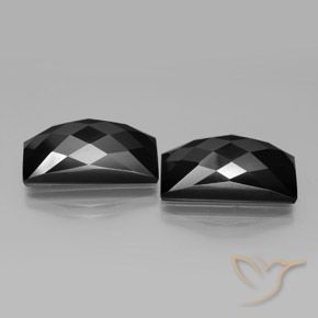 Gemme di Spinello Nero naturale da 25.13 ct, Taglio a baguette, Opaco