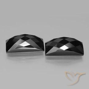 Gemme di Spinello Nero naturale da 25.28 ct, Taglio a baguette, Opaco
