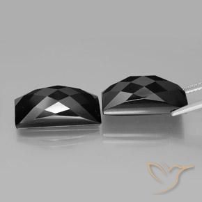 Gemme di Spinello Nero naturale da 25.28 ct, Taglio a baguette, Opaco