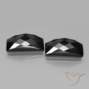 Gemme di Spinello Nero naturale da 25.08 ct, Taglio a baguette, Opaco