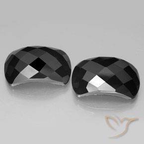 Gemme di Spinello Nero naturale da 21.45 ct, Taglio a fantasia, Opaco