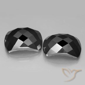 Gemme di Spinello Nero naturale da 27.03 ct, Taglio a fantasia, Opaco