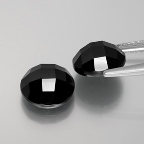 Spinello naturale nero da 6,96 ct, taglio rotondo, opaco