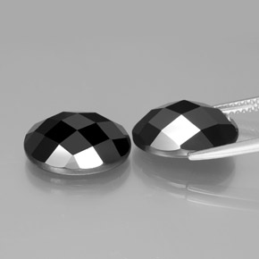 Gemme di Spinello Schorl naturale da 14.64 ct, Taglio ovale, Opaco