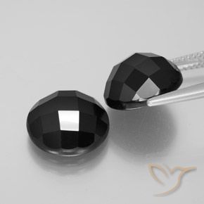 Gemme di Spinello Nero naturale da 14.84 ct, Rotondo, Opaco