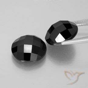 Gemme di Spinello Nero naturale da 13.93 ct, Rotondo, Opaco