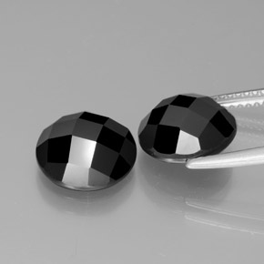 Spinello naturale nero da 7,63 ct, taglio rotondo, opaco