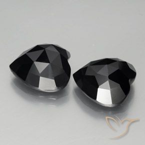 Gemme di Spinello Nero naturale da 17.33 ct, Cuore, Opaco