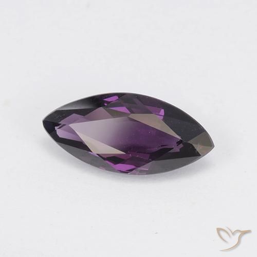 Spinello Viola medio naturale da 1.13 ct, Taglio marquise, VVS