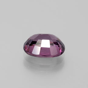 Spinello Viola scuro naturale da 1.54 ct, Taglio ovale, VS