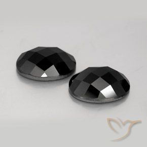 Gemme di Spinello Nero naturale da 14.12 ct, Ovale, Opaco