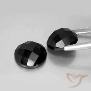 Gemme di Spinello Nero naturale da 14.78 ct, Rotondo, Opaco
